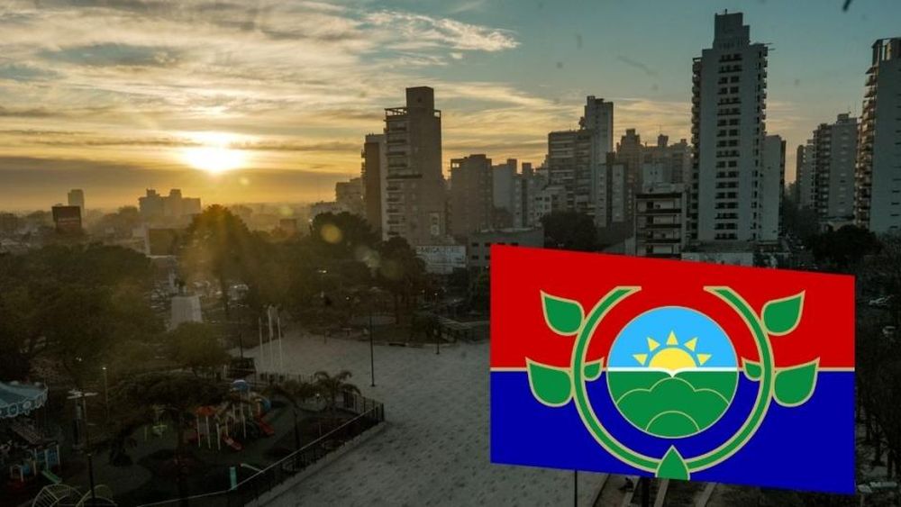 Lomas de Zamora, con bandera propia.