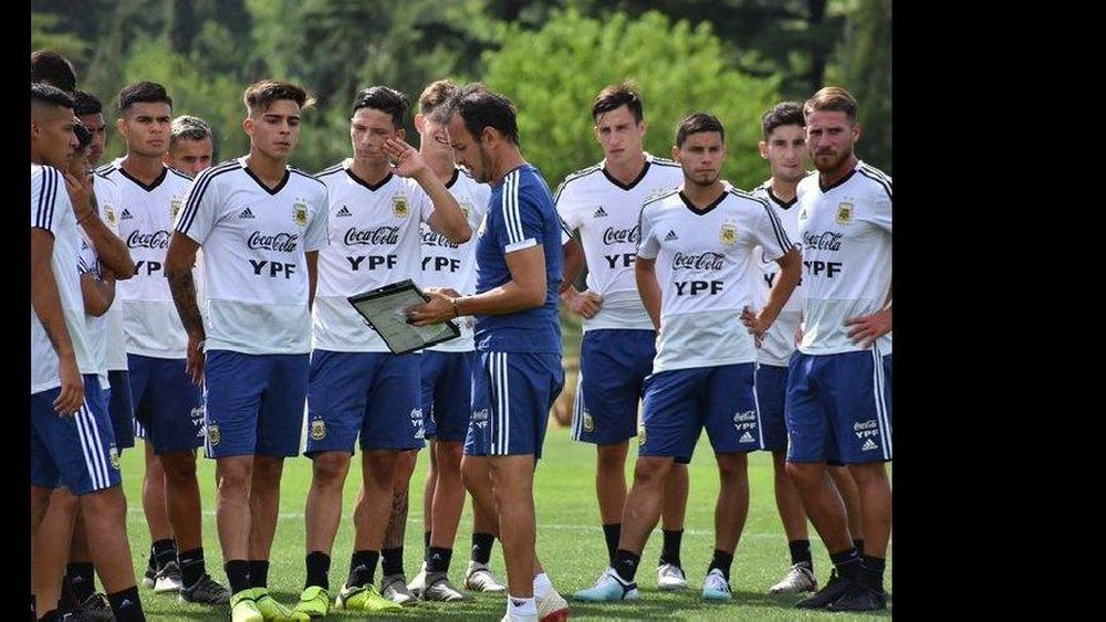 Argentina arranca su camino en el Preolímpico