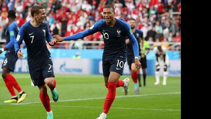 se define el grupo c