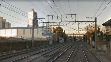 El suicidio ocurrió en las inmediaciones de la estación de Banfield. El suicidio ocurrió en las inmediaciones de la estación de Banfield.