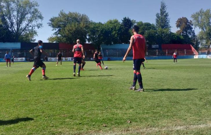 El amistoso se jugó en el Arandilla.