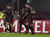 Lanús ganó un duro partido.