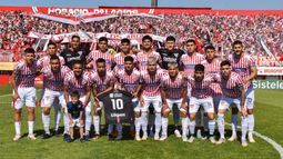 Los Andes acordó la continuidad del defensor que le faltaba