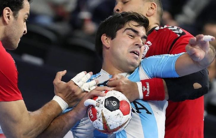 El ganador de este partido se enfrentará el domingo con el triunfador de Serbia y Bahrein
