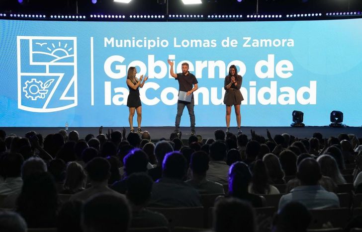 Lomas: Federico Otermín presentó el programa del Gobierno de la Comunidad para 2026.