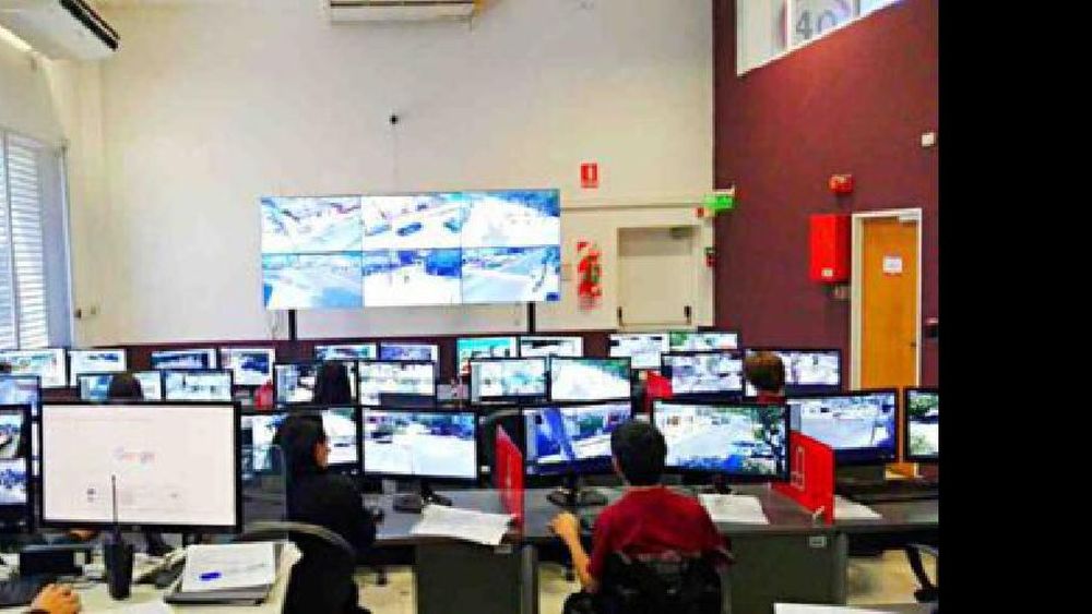 el momento de la detención fue captado por las cámaras de seguridad del Municipio de Lanús.