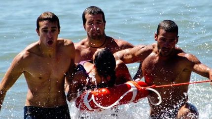 El guardavidas de Lomas que le salvó la vida a un nene en Mar del Plata.