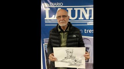 “EN LAS PAREDES DE MI OFICINA TENGO PEGADAS LAS CARICATURAS DE CASI TODOS MIS COMPAÑEROS DE TRABAJO, LO TOMAN CON GRACIA”, ADMITIÓ. “EN LAS PAREDES DE MI OFICINA TENGO PEGADAS LAS CARICATURAS DE CASI TODOS MIS COMPAÑEROS DE TRABAJO, LO TOMAN CON GRACIA”, ADMITIÓ.