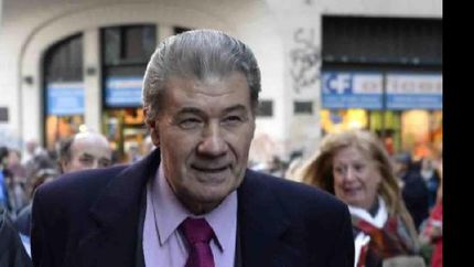 Víctor Hugo Morales es uno de los firmantes.