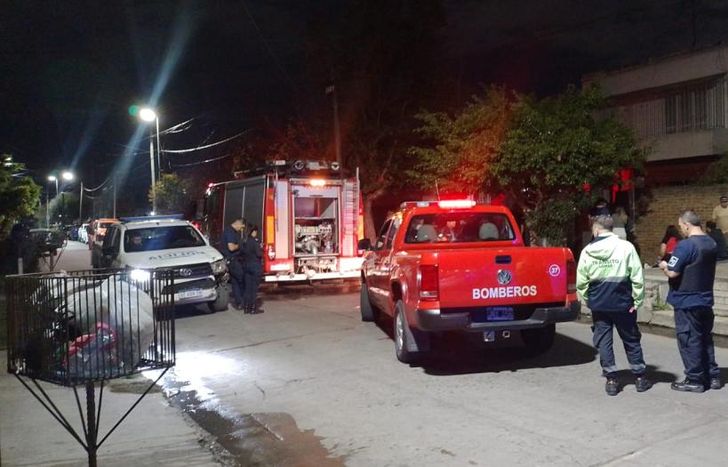 Los Bomberos de Lomas intervinieron en el lugar.