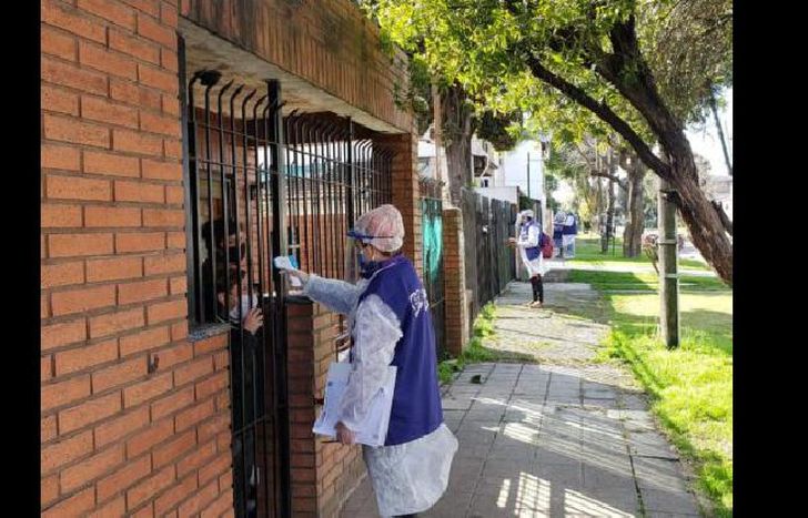 De los lomenses que se contagiaron de Covid, el 46,2% son mujeres y el 53,5% son hombres.