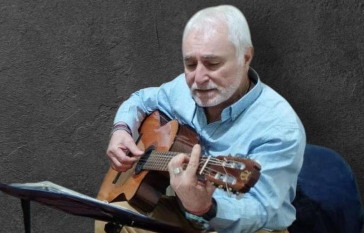 Pablo De Biaggio lanzó Miradas.