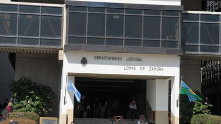 buscan dar con el novio de la joven que aparecio ahorcada en parque baron