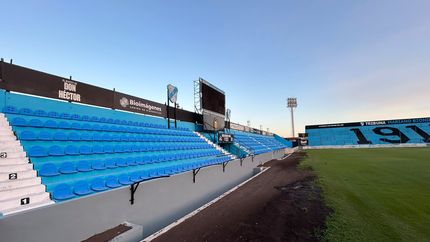 Así luce la nueva platea de Temperley. Así luce la nueva platea de Temperley.