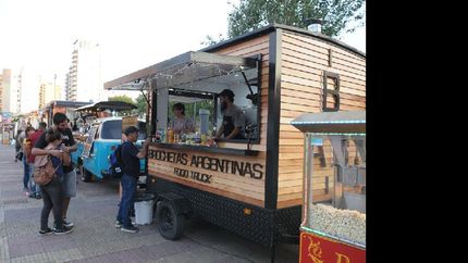 Los vecinos se podrán deleitar con comidas y bebidas para todos los gustos.