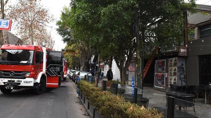 Trabajan los Bomberos de Lomas en el lugar.