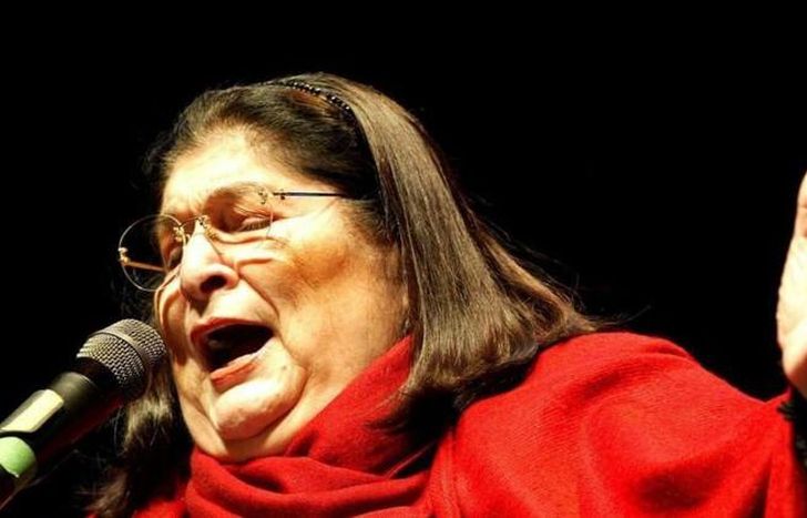 La cita será el próximo domingo.