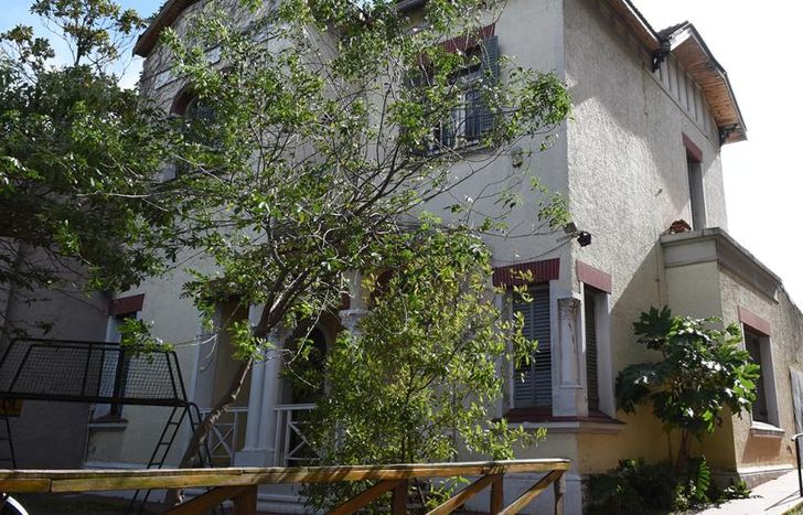 El espacio busca tener una mirada distinta del ser humano, desde distintos aspectos de la vida cotidiana.