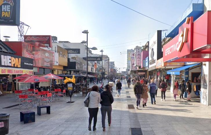 El delincuente fue detenido en el centro de Lomas.