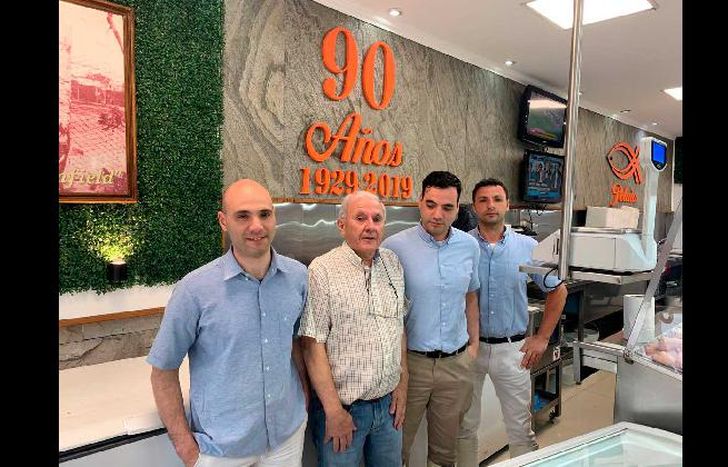 sigue de pie gracias a la pasión y la unión familiar.