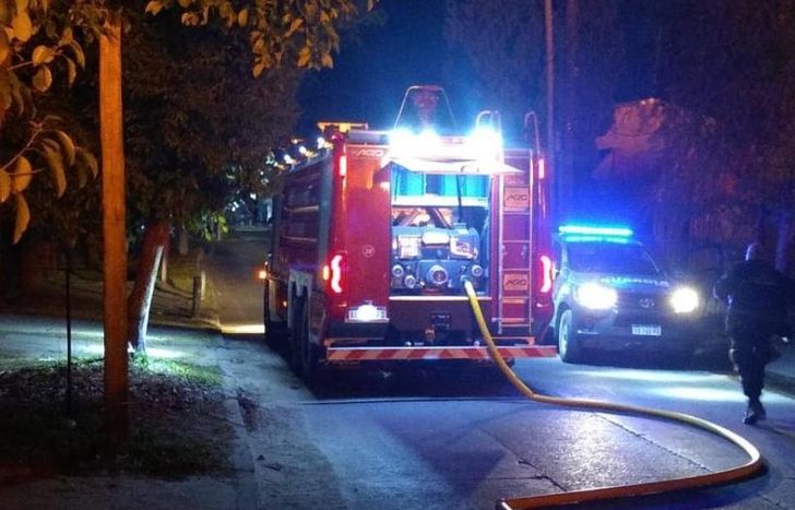 Se desconocen las razones del fuego en la humilde vivienda de la víctima.