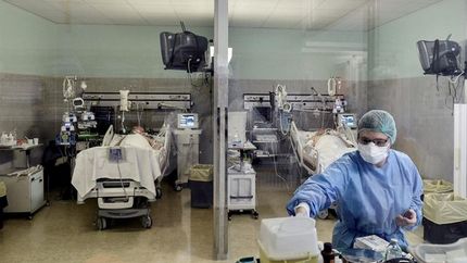 La ocupación de camas de UTI por Covid en el AMBA es de 77,9%.