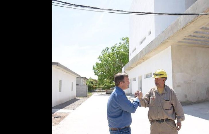 “Ell hospital está sumando 2.100 metros cuadrados”, dijo Cascallares.