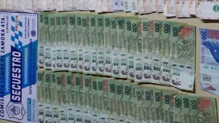 Incautaron dinero en efectivo, celulares y drogas. Incautaron dinero en efectivo, celulares y drogas.