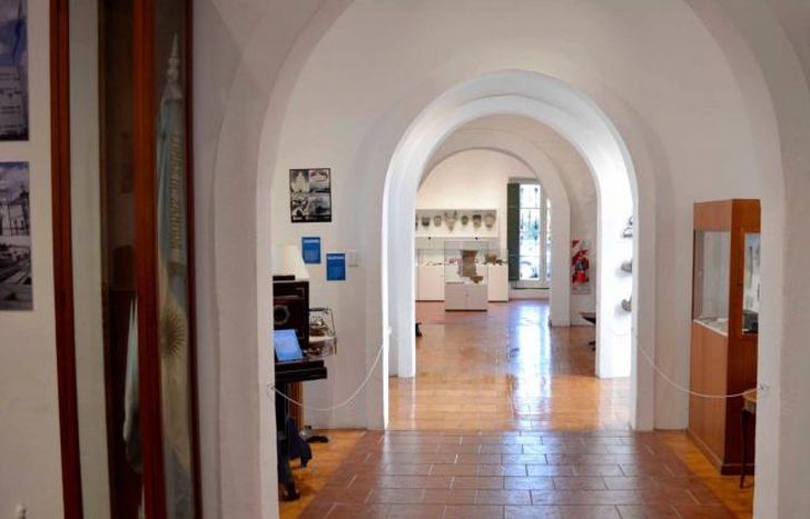 El museo tiene diferentes salas para recorrer.
