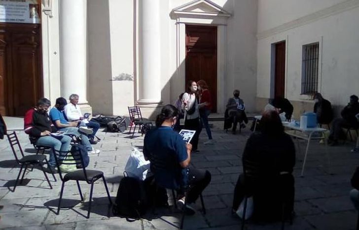 Unas 30 personas participaron del encuentro abierto.