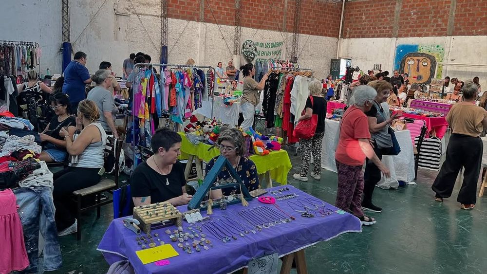 La feria de emprendedores es abierta a la comunidad. La feria de emprendedores es abierta a la comunidad.