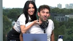 Lali Espósito y Pedro Rosemblat.