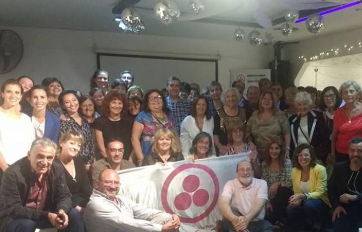 Los integrantes del Centro Cultural Mariano Moreno, felices con los resultados del concurso.