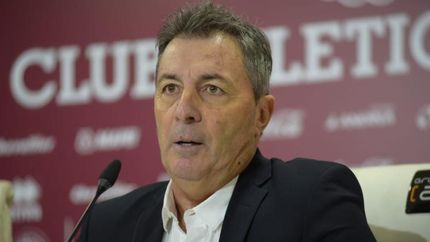 Kudelka cree en el plantel para sacarlo de este delicado momento deportivo. Kudelka cree en el plantel para sacarlo de este delicado momento deportivo.
