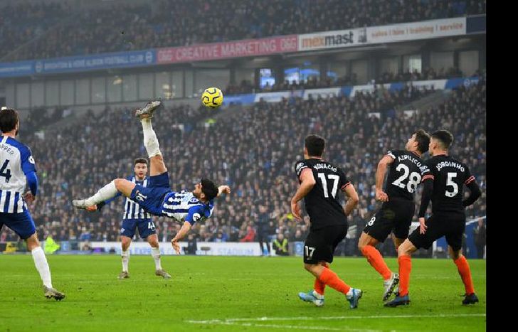 Jahanbaksh anotó el gol del empate entre el Brighton y el Chelsea