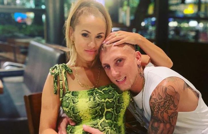 Barby Silenzi confirmó la separación con El Polaco.