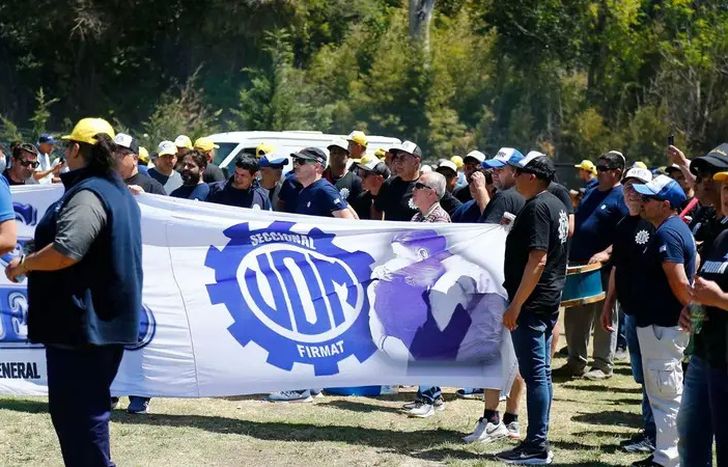 Reforma laboral: la UOM presiona a la CGT y convocó a un paro total para el miércoles.