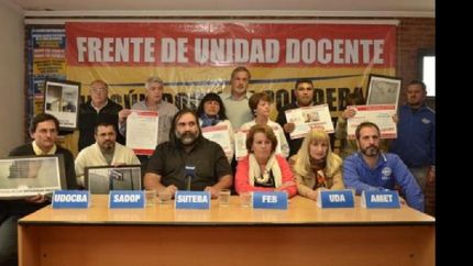Docentes presentan un recurso de amparo