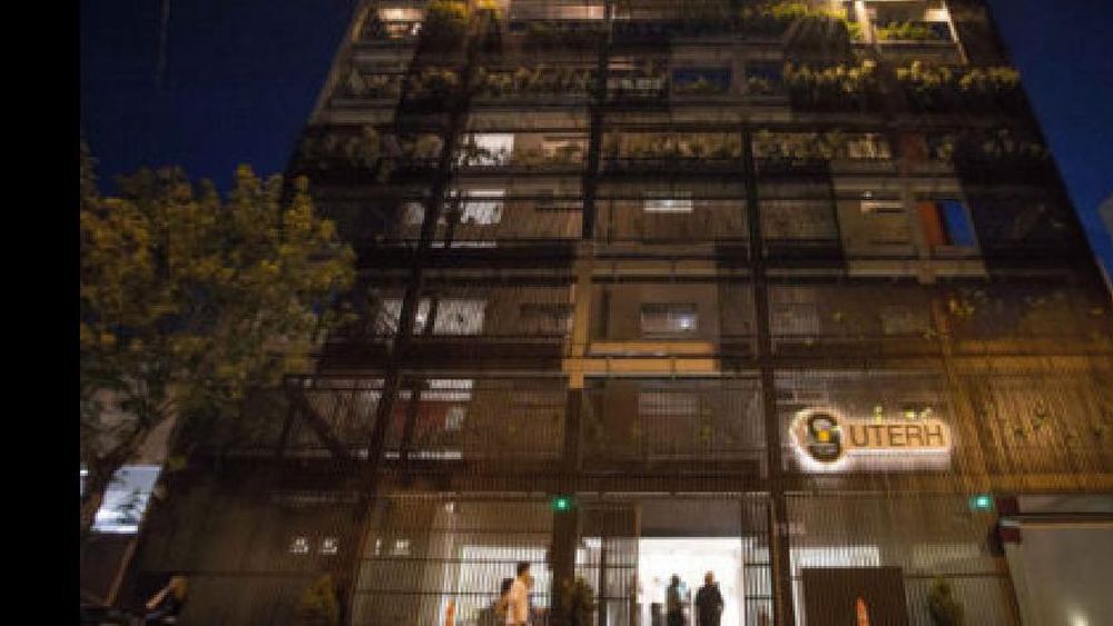 Los encargados de edificios activan la cláusula gatillo