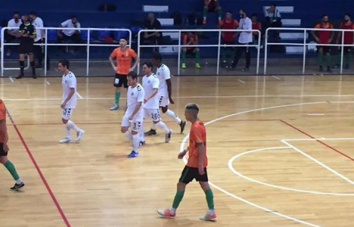 Banfield padeció el poderío del puntero 17 de Agosto.