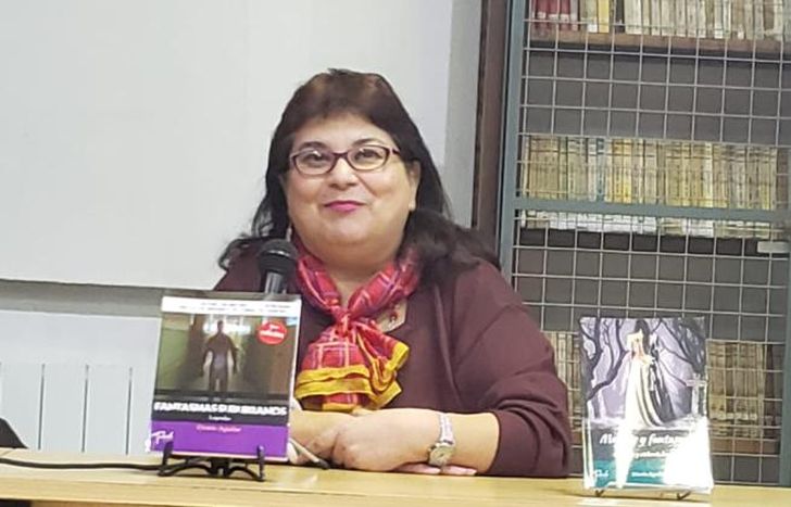 Notable escritora lomense.