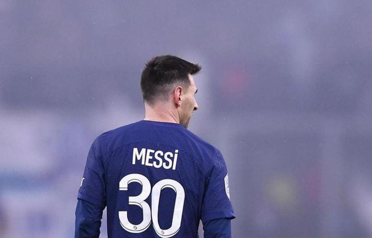 Messi alcanzó este domingo su gol 700 a nivel clubes.