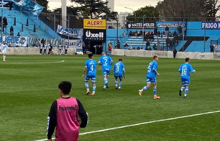 Facundo Callejo le dio el punto a Temperley en el Beranger.