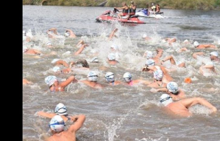 lo buscan por agua, aire y tierra.