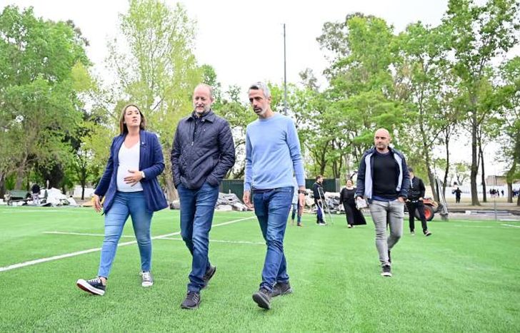 Insaurralde recorrió los trabajos en el predio.