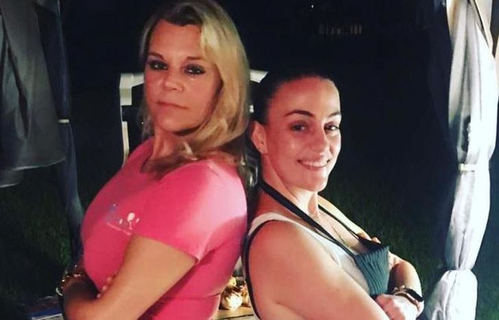 Sandra incentiva a más mujeres a cocinar en la parrilla.