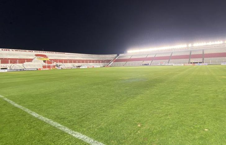 No hubo partido de Copa Argentina en el estadio de Morón.