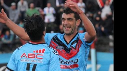 Brown de Adrogué, puntero de la B Nacional, buscará dar la sorpresa frente a Independiente.