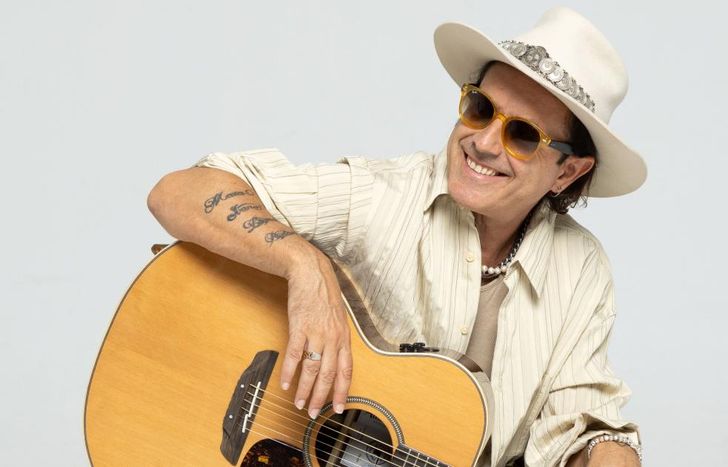 Coti llega a la Provincia.