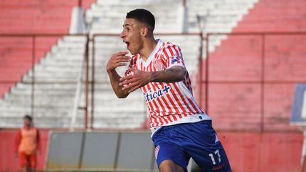 Un día inolvidable para Diego Barros. Un día inolvidable para Diego Barros.